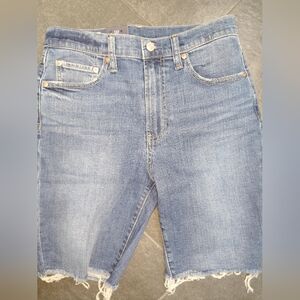 Gap Bermuda shorts womens